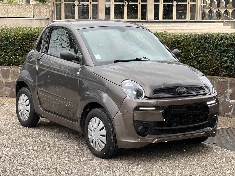 MICROCAR DUÉ
